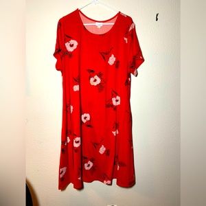 LulaRoe Carly 3x (24-26) high low swing dress with pockets!